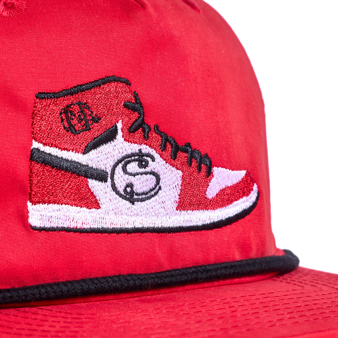 Hat | Flat Bill - Red/Black/Sneaker